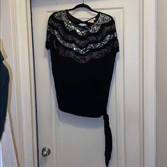 Arden B. Multi tiered sequin sweater top size xs - Picture 3 of 6